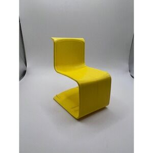 Vintage Mattel Barbie Townhouse Yellow‎ Plastic Chair 1973 Mod Doll Furniture